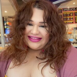 Meet your Posher, Nikki